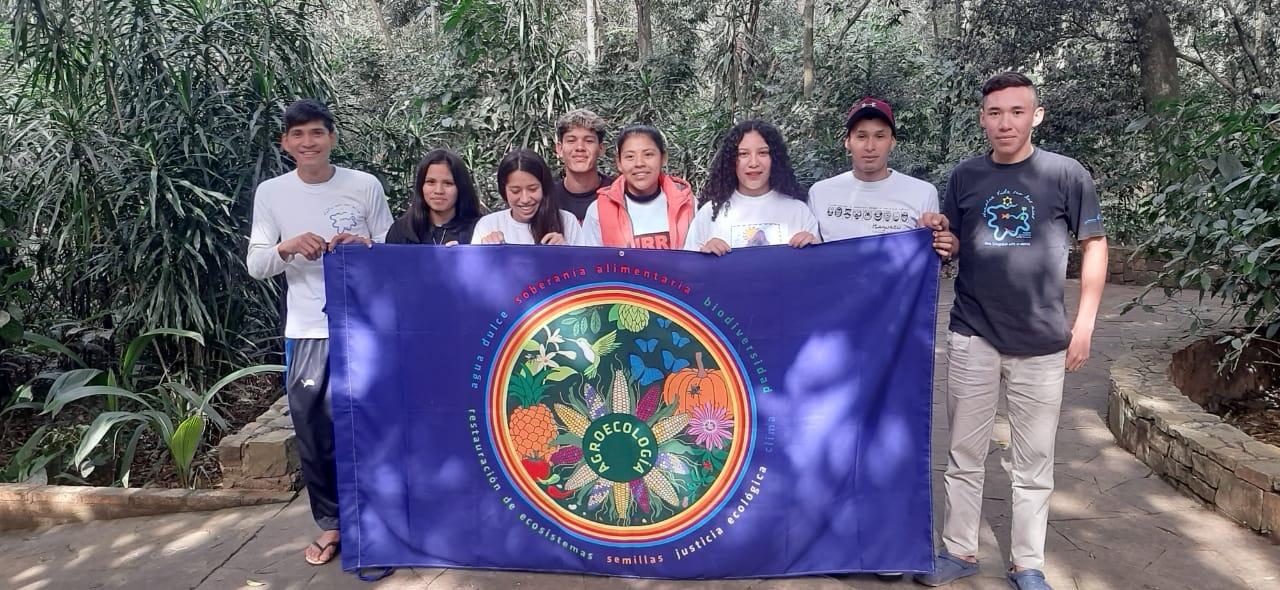 Pasantía de estudiantes del Bachillerato Técnico Agropecuario con énfasis en Agroecología del Colegio Nacional 21 de Julio de la ciudad de Tobatí en la Eco Granja Escuela Yvapuruvu.